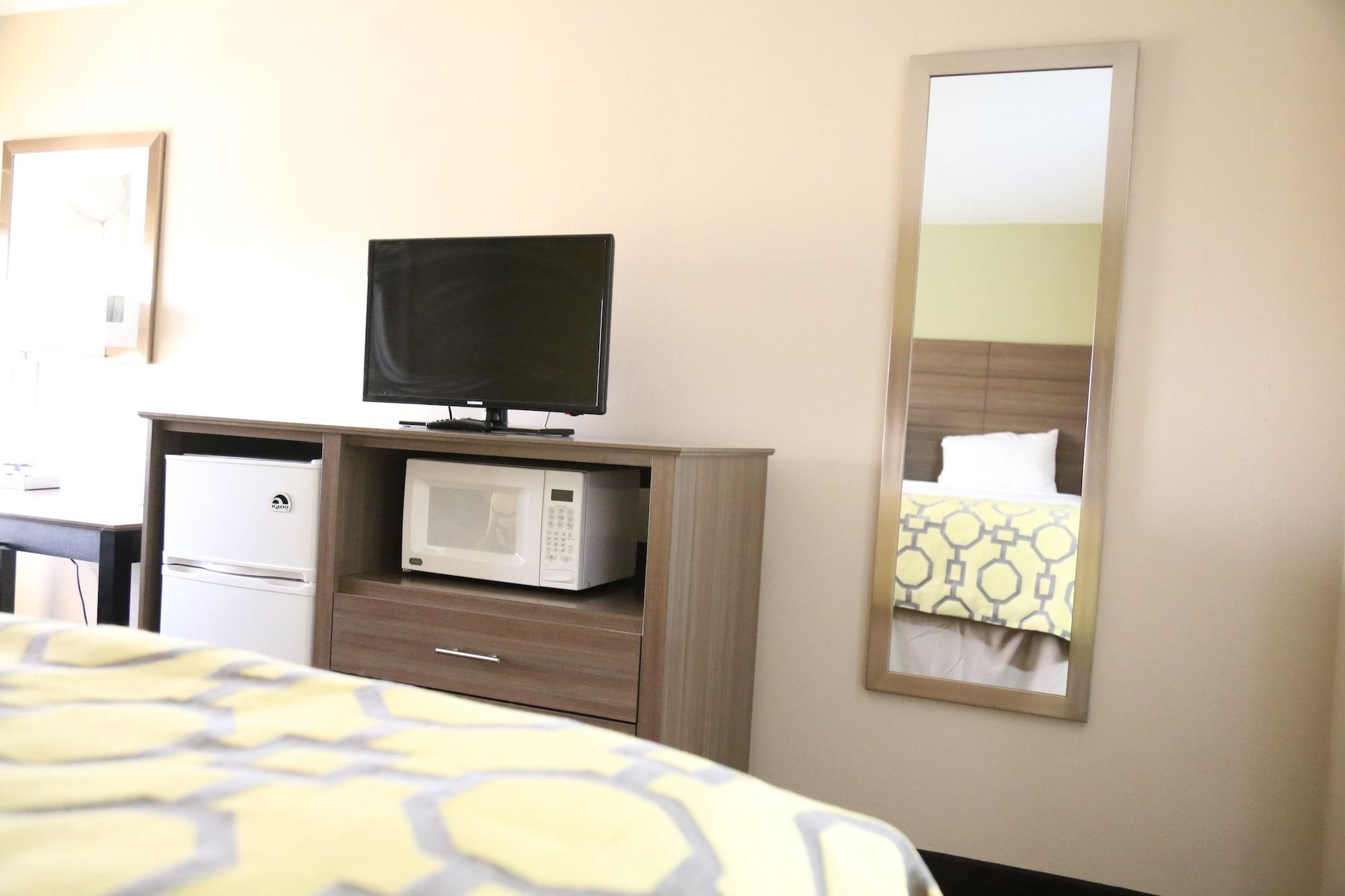 Baymont By Wyndham Hotel 2*