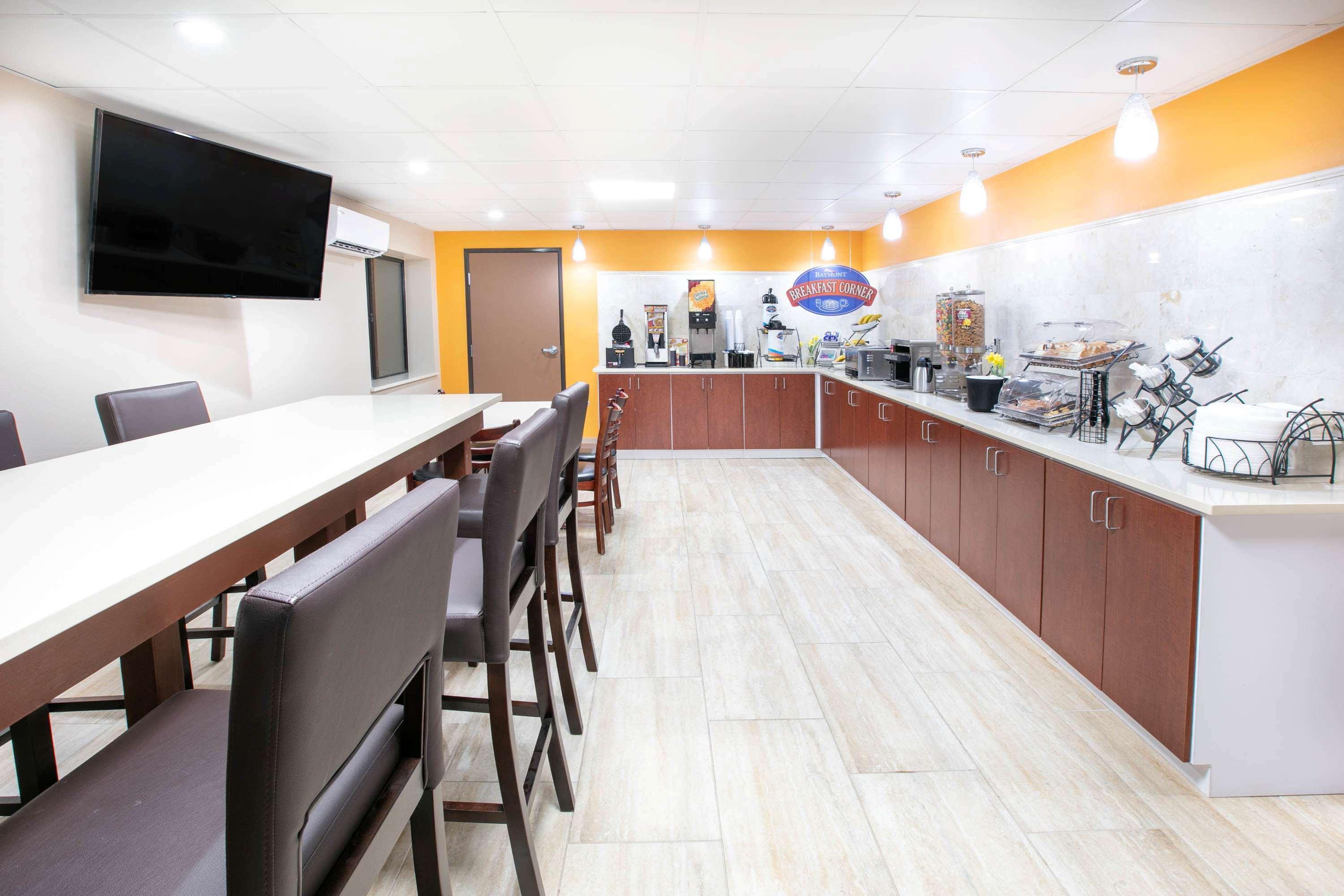 Baymont By Wyndham Plano