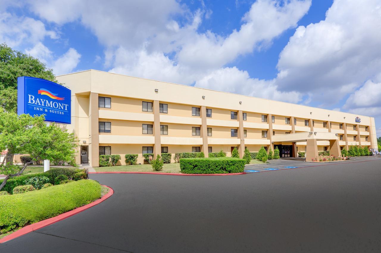 Hotel Baymont By Wyndham