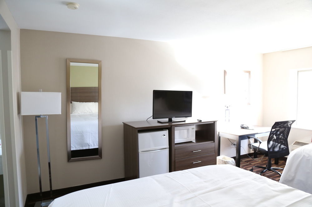 Hotel Baymont By Wyndham 2*